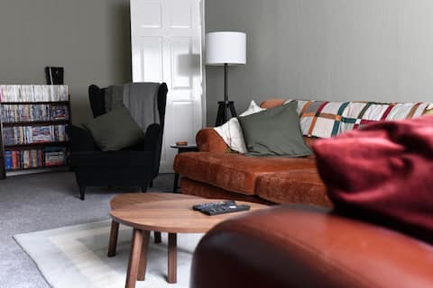 Thistle Cottage Wigtown, Dumfries & Galloway