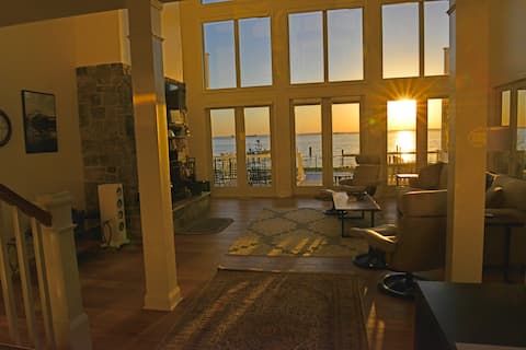 Impressive Waterfront Home - Pool, Pier, & Sunsets