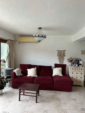 Lamma Island Palace gallery image 2