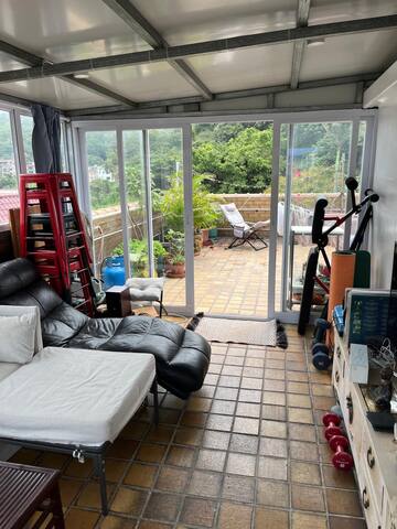 Lamma Island Palace gallery image 4