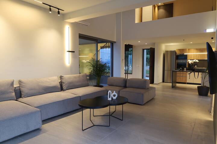 Iskios Premium, Luxury Villas gallery image 2