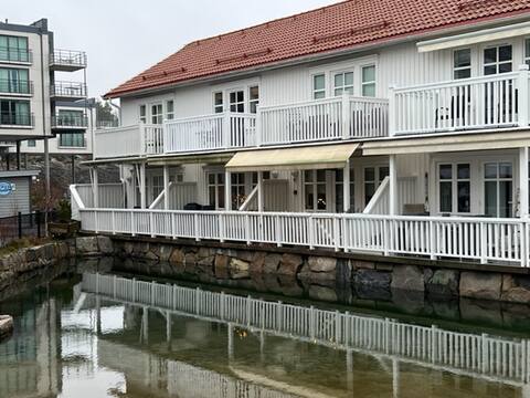 Amazing golf and vacation rental by the water!