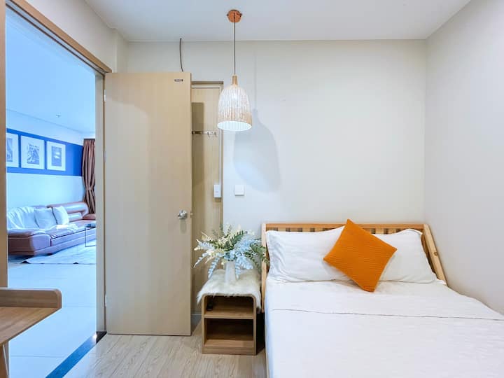 dodatna spavaća soba s WC-om u sobi