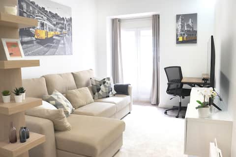 Successful Airbnb property: 30 days+ - Ultra-fast Wi-Fi - Central in Penha De França