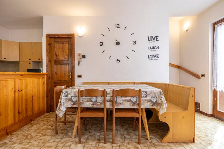 【ღ Villa Prato Ovest ღ】Giardino privato+Box+WiFi gallery image 4