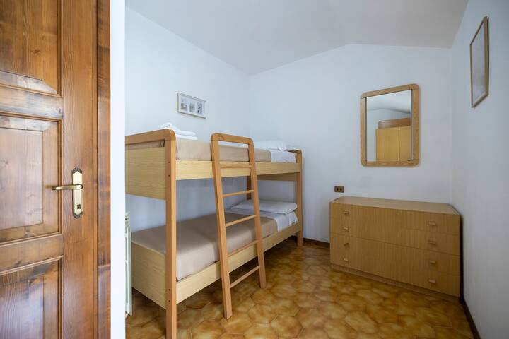 【ღ Villa Prato Ovest ღ】Giardino privato+Box+WiFi gallery image 5