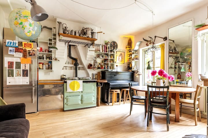 The Bohemian Urban Escape