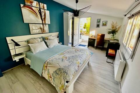 quiet independent guest room