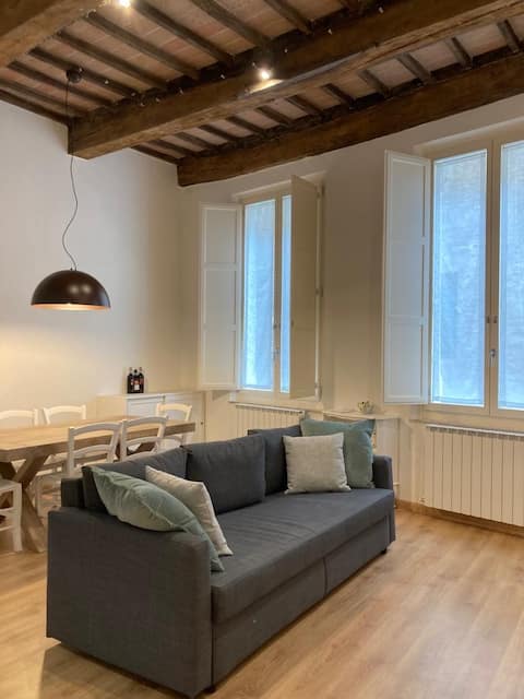 Top Airbnb: apartment under the Duomo in Siena