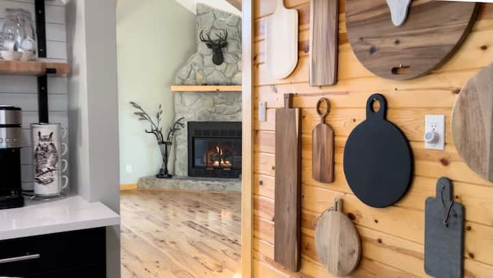 Ჩარკუტი-ვოლი სამზარეულოდან საოჯახო ოთახამდე