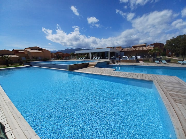 Apt Cosy Vue Maquis  Proche Plages Avec Piscines - Lecci
