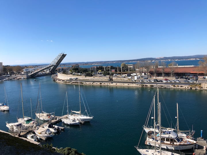Sete Vue Sur Le Canal Et L'étang - Frontignan