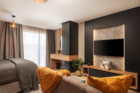 Opulent Luxe Studio at “The Millennial”
