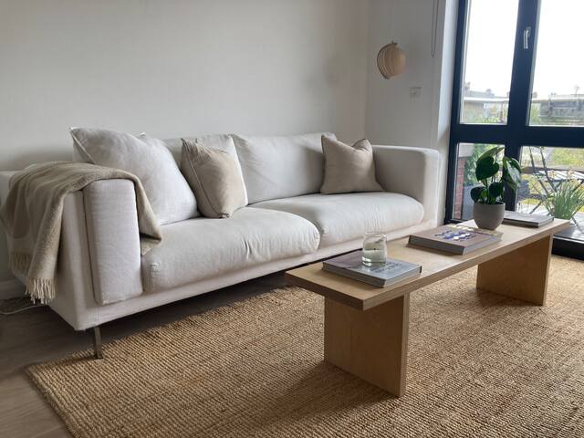 Bright 4 bed in Dublin 4; near RDS Aviva & 3Arena gallery image 4