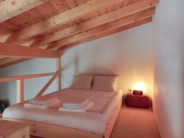 Mezzanine cama matrimonial