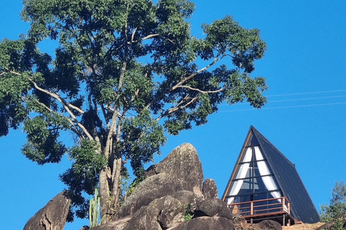 Imóvel de sucesso: Chalé das Pedras Bueno Brandão em Bueno Brandão