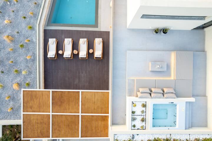 Sueno Villas, Del Sol Villa, dream above the sea! gallery image 3