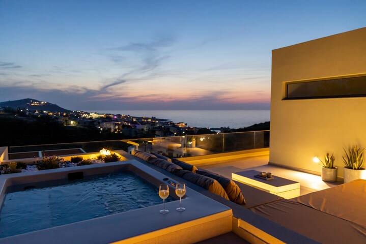Sueno Villas, Del Sol Villa, dream above the sea! gallery image 5