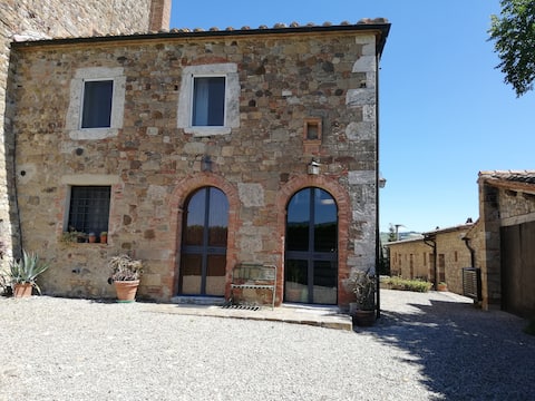 La Rimbecca Farmhouse, Gli Archi