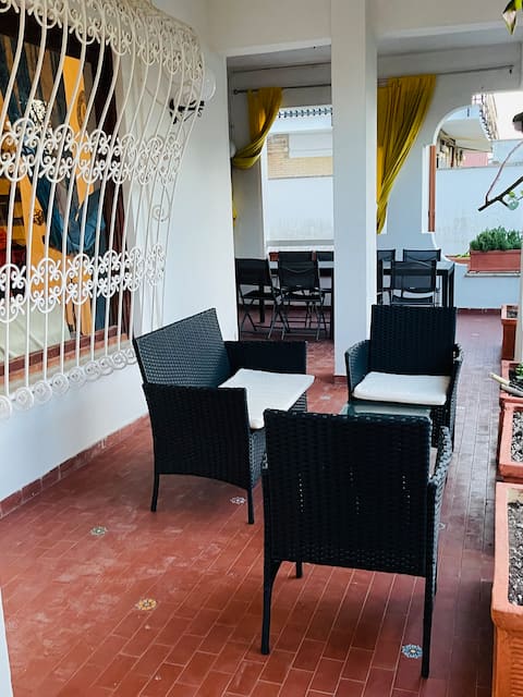 Large villa 200 meters from the sea