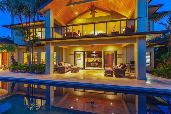 Hale Mikana – Beautiful home w/ Ocean Views & Pool gallery image 2