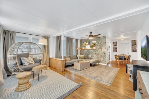 Top Airbnb: 3 King Beds | Family Friendly | Central Location in Murray Hill