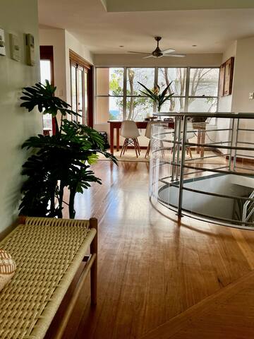 Beachside Escape, Sunshine Beach gallery image 2