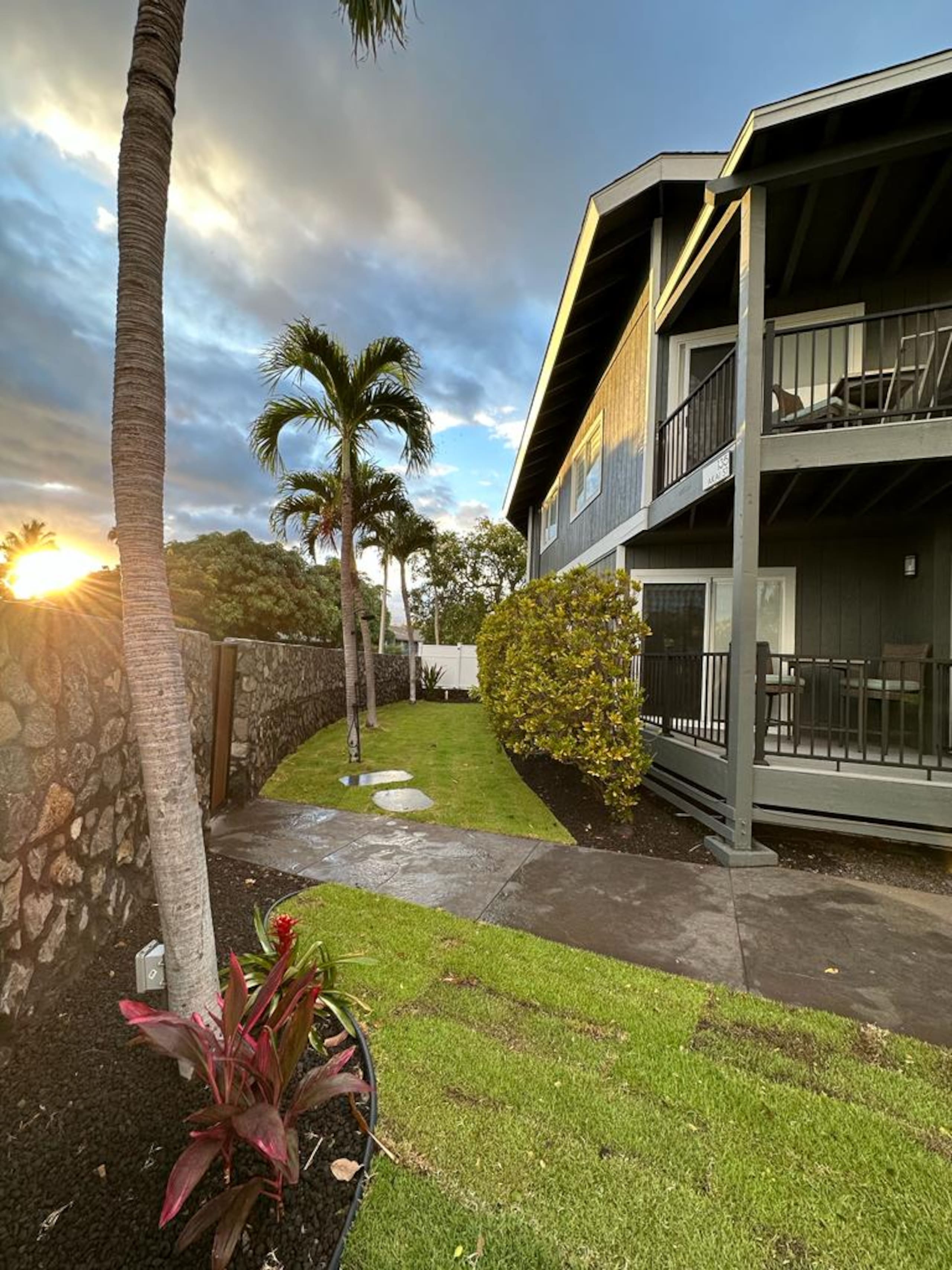 Home in Kihei · ★5.0 · 4 bedrooms · 4 beds · 2 shared baths - Image 36