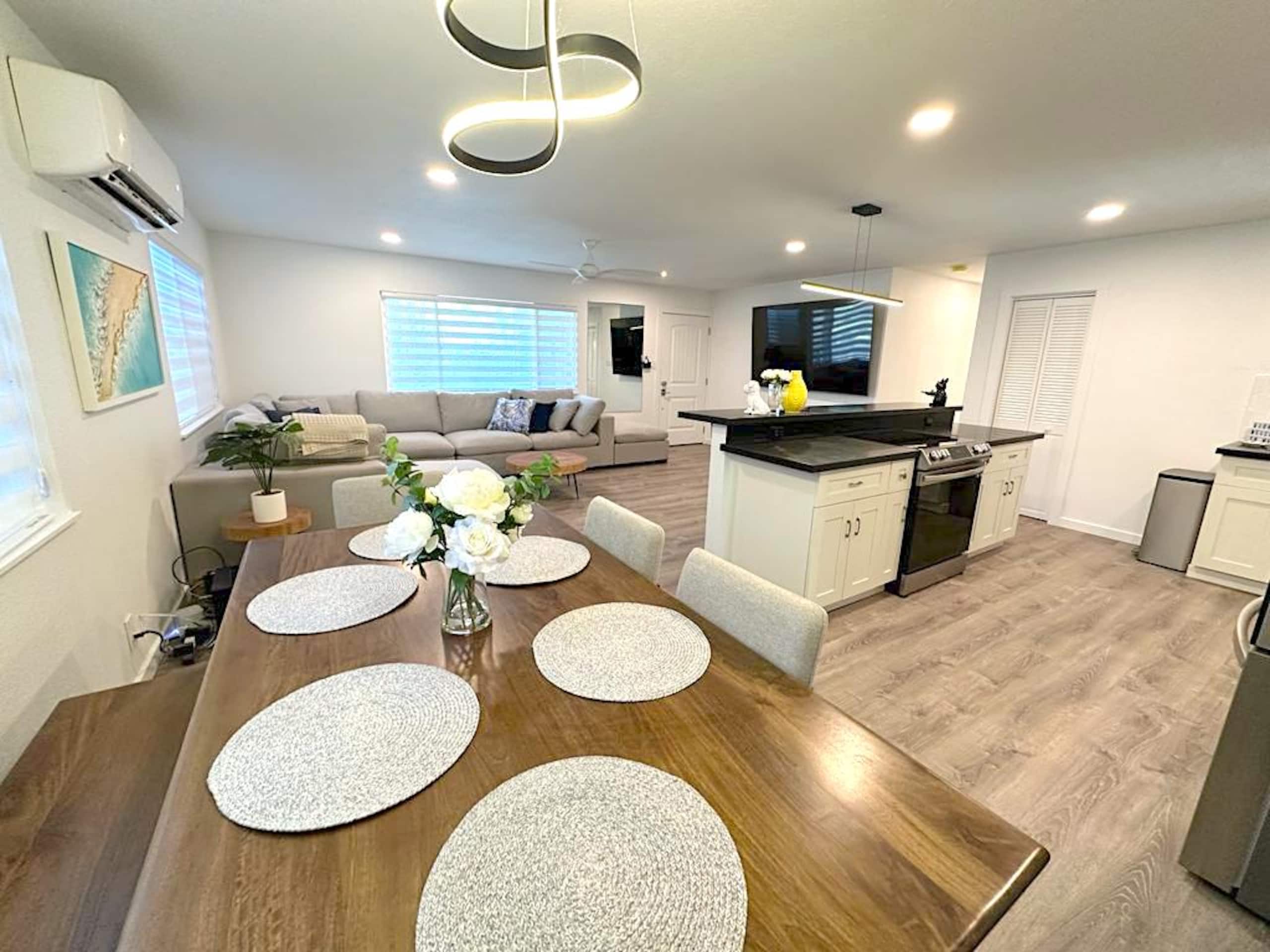 Home in Kihei · ★5.0 · 4 bedrooms · 4 beds · 2 shared baths - Image 12