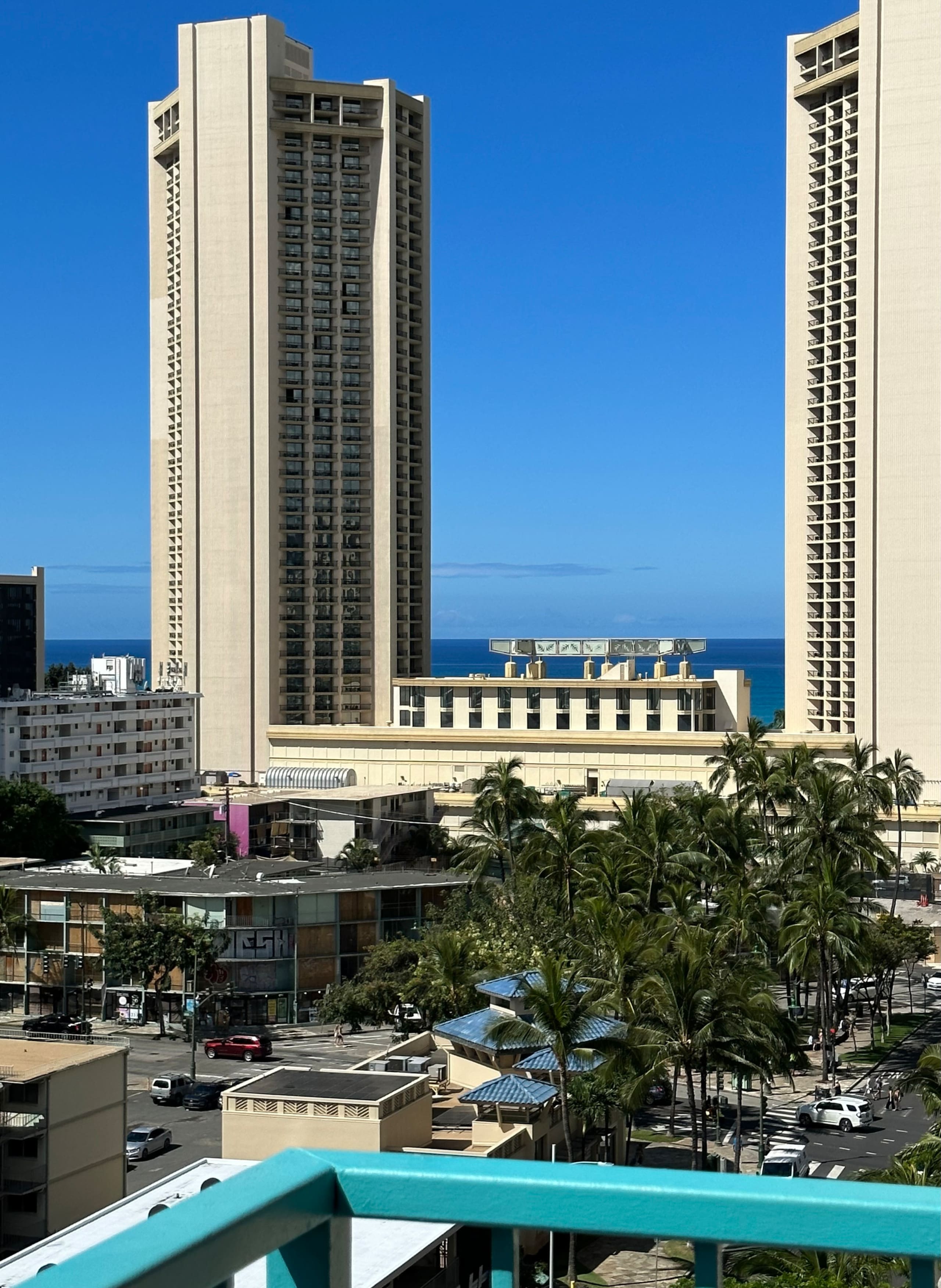 Studio by Waikiki Marketplace 11F - Image 5