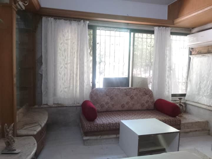 Luxury Studio With Bathtub - Mumbai