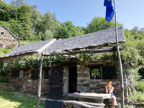 Lago Maggiore: Baita Corte Nava