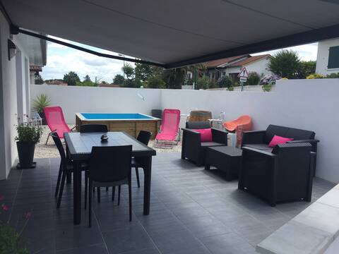 Contemporary 100 m² house