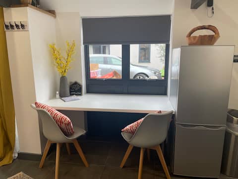 Successful Airbnb property: Mill Barn, Woodlands, Barrowby in South Kesteven