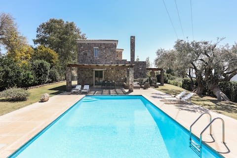 Casa Mai on Aegina Island