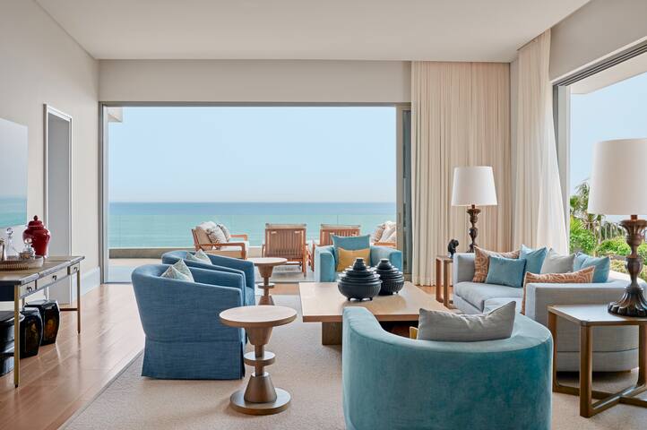 Beautiful Villa in Bantry Bay gallery image 3