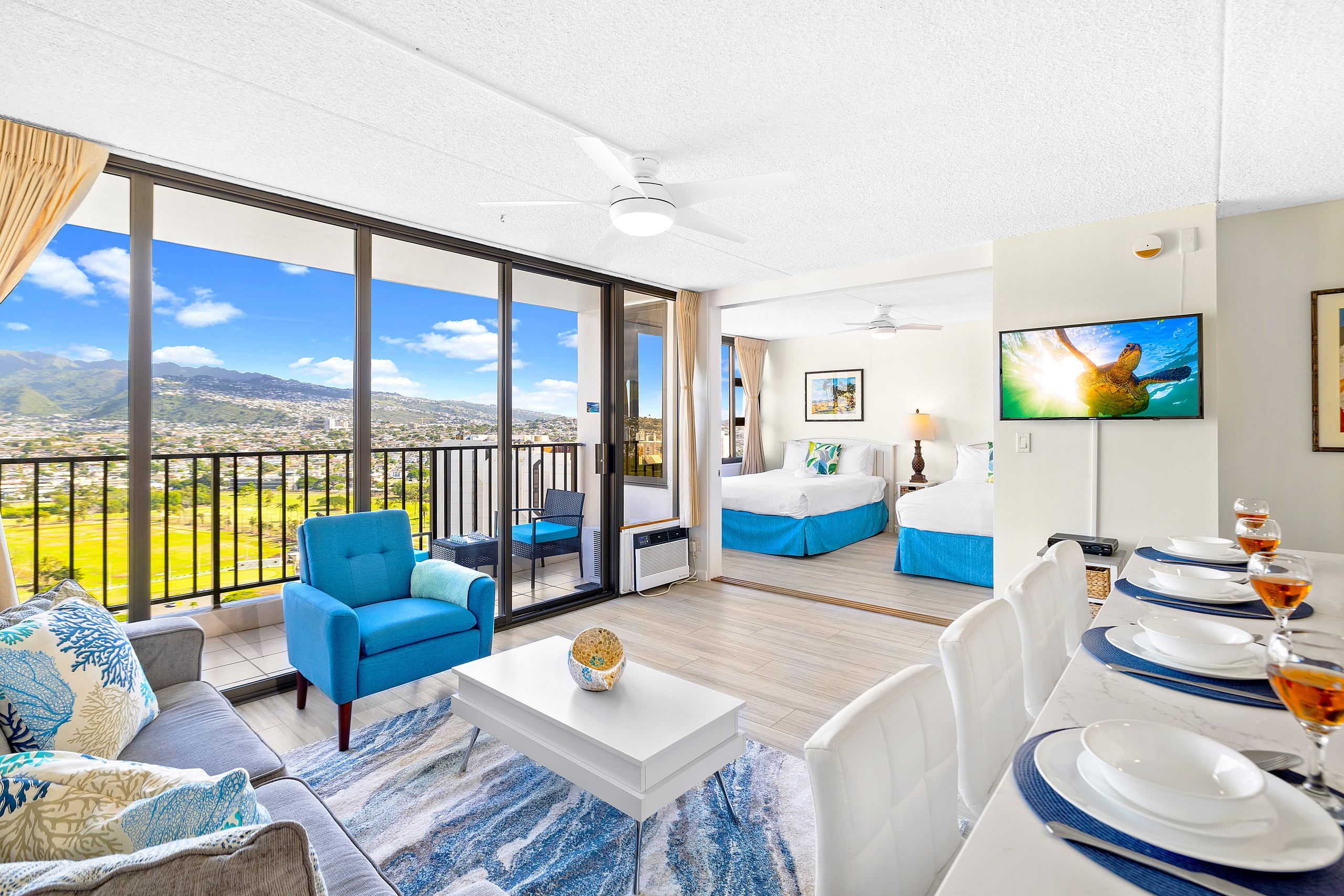 Condo in Honolulu · ★4.81 · 1 bedroom · 3 beds · 1 private bath - Image 1