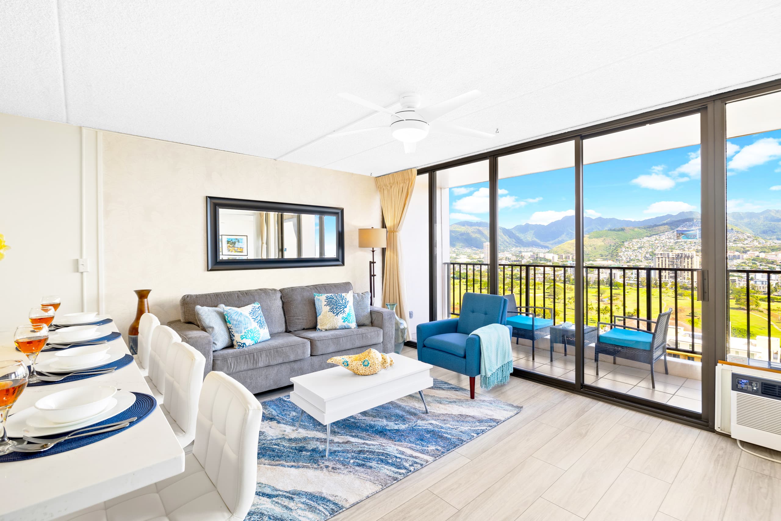 Condo in Honolulu · ★4.81 · 1 bedroom · 3 beds · 1 private bath - Image 5