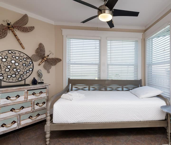 غرفة النوم 2