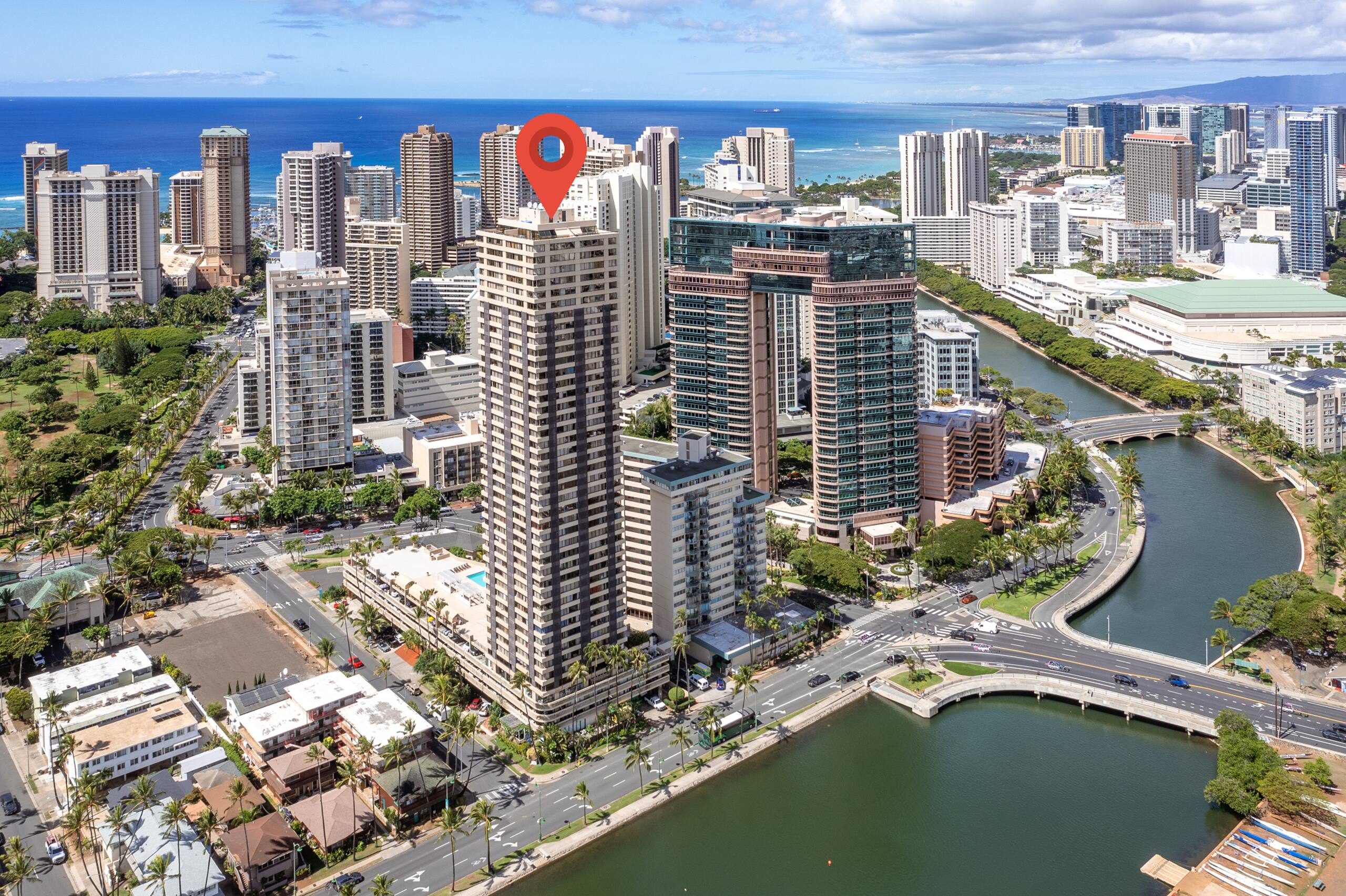 Condo in Honolulu · ★4.81 · Studio · 1 bed · 1 bath - Image 54