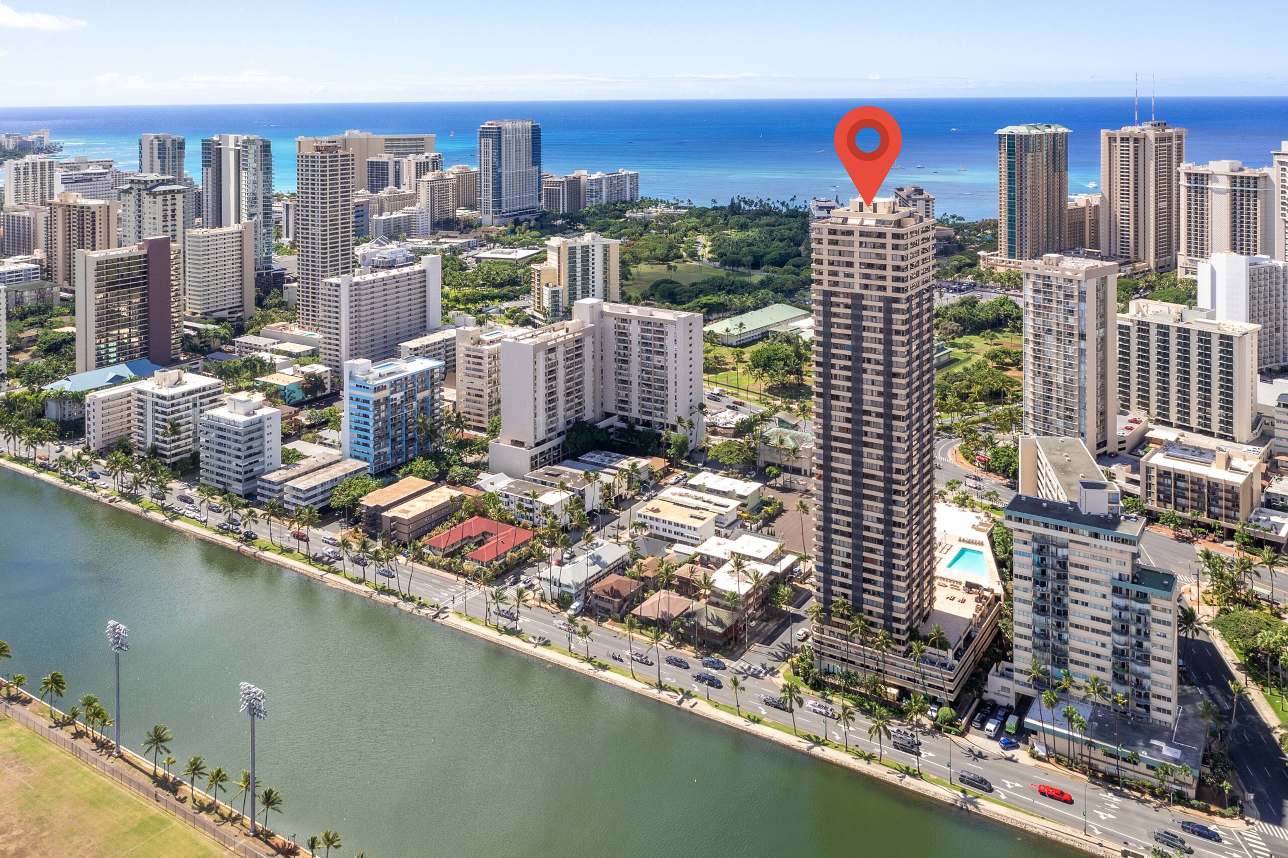 Condo in Honolulu · ★4.81 · Studio · 1 bed · 1 bath - Image 46