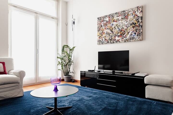 Luxury Suite in Monte Napoleone gallery image 2