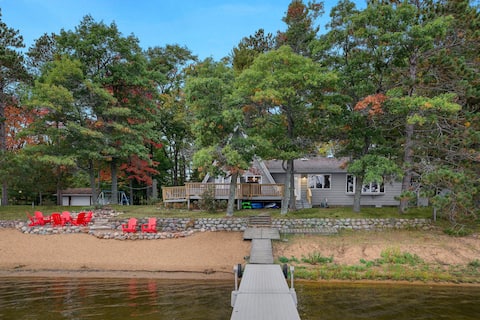 Cozy A-frame on sandy beachfront