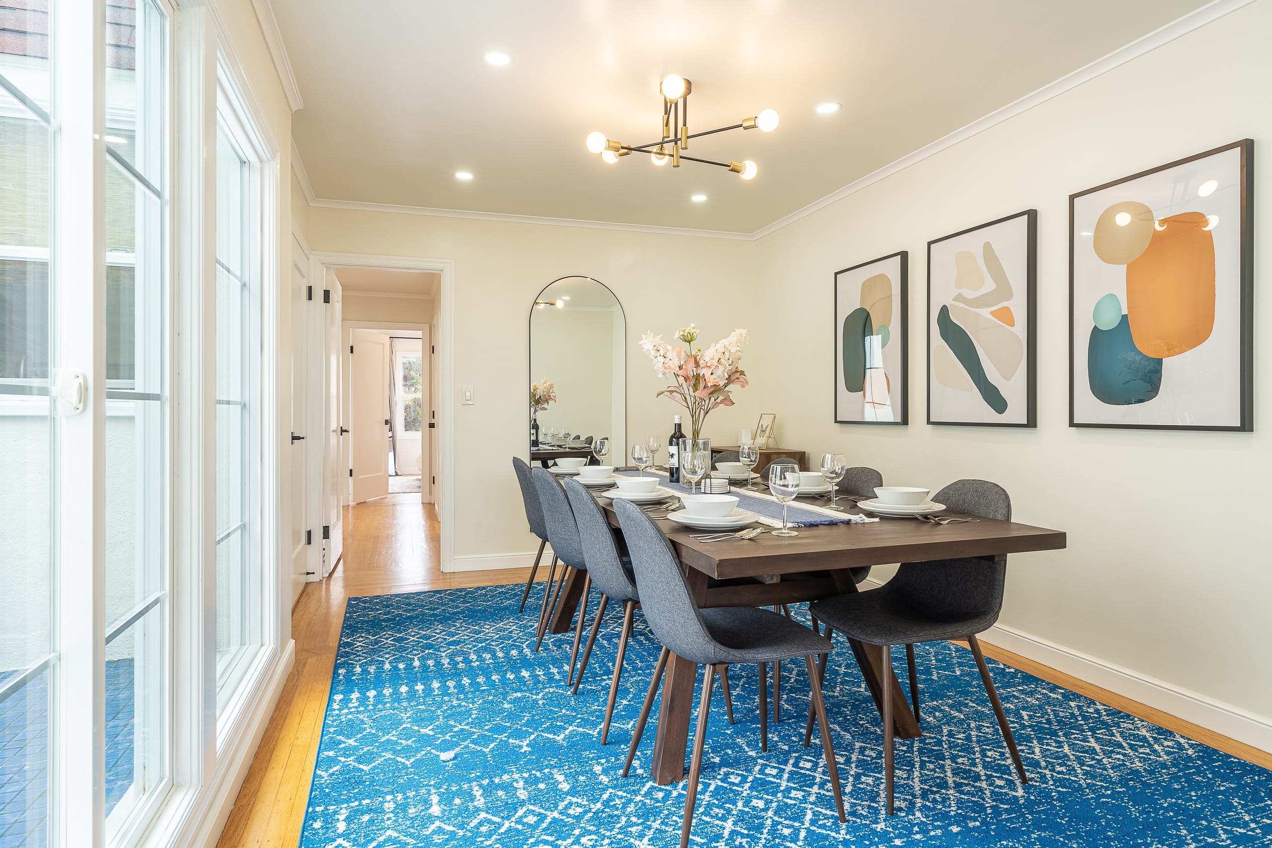 Home in San Francisco · ★4.98 · 3 bedrooms · 4 beds · 1 bath - Image 11