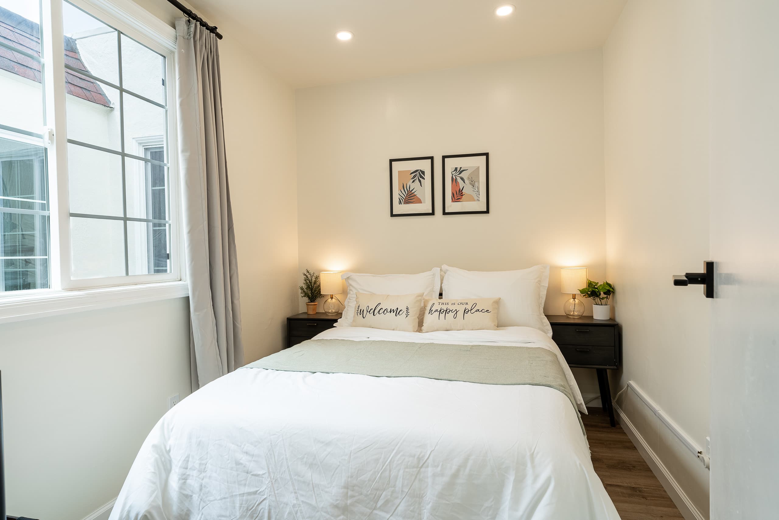 Home in San Francisco · ★4.98 · 3 bedrooms · 4 beds · 1 bath - Image 24