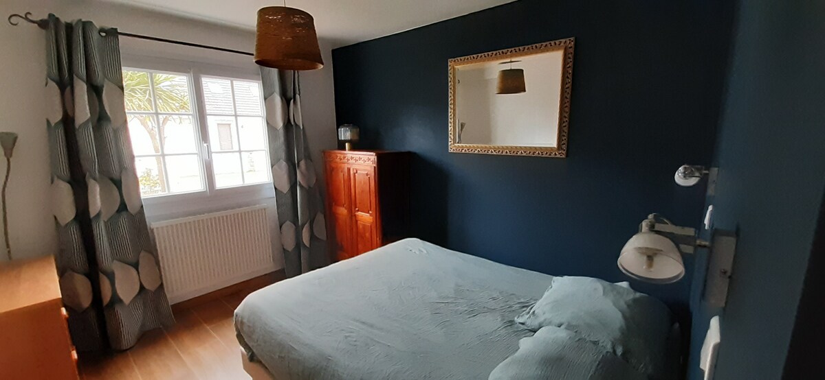 Chambre 1 rdc - Lit 140