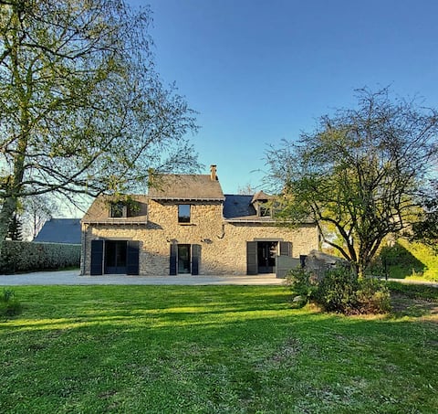 Ty Laouen - Sublime and authentic 10-person gîte