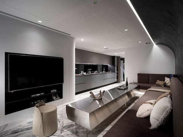 *Coppery | 1F 奢華豪宅空間/捷運忠孝復興/兩房兩衛/頂級會所/市中心/夜市/低樓層.