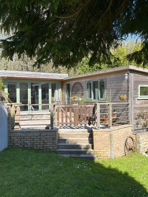 The Woodland View Cabin - Near Penzance & St.Ives