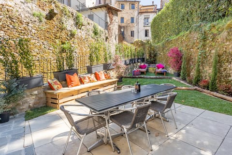 * Luxury Villa in Barga Old Town